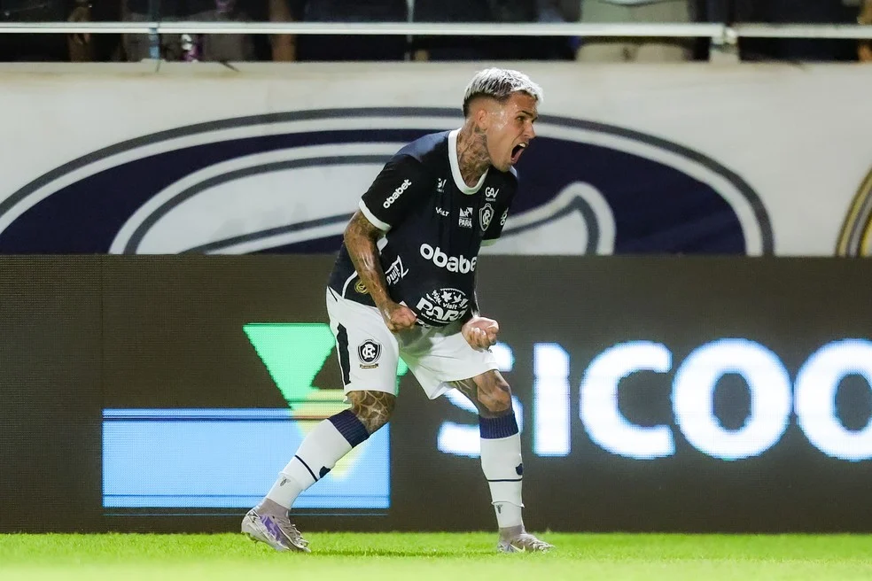 Diego Hernández em ação pelo Remo