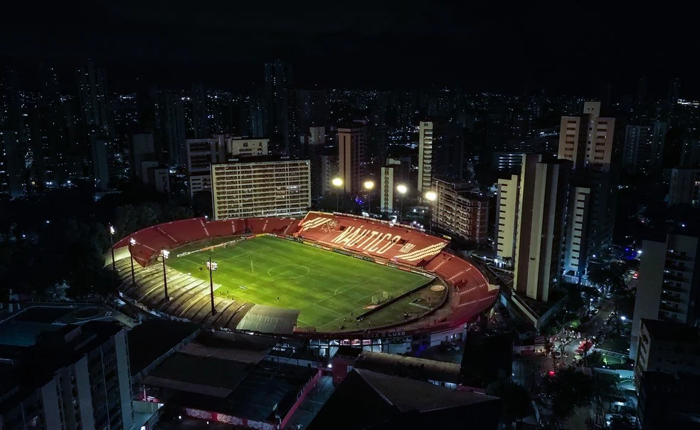 Náutico x Juventude no estádio dos Aflitos