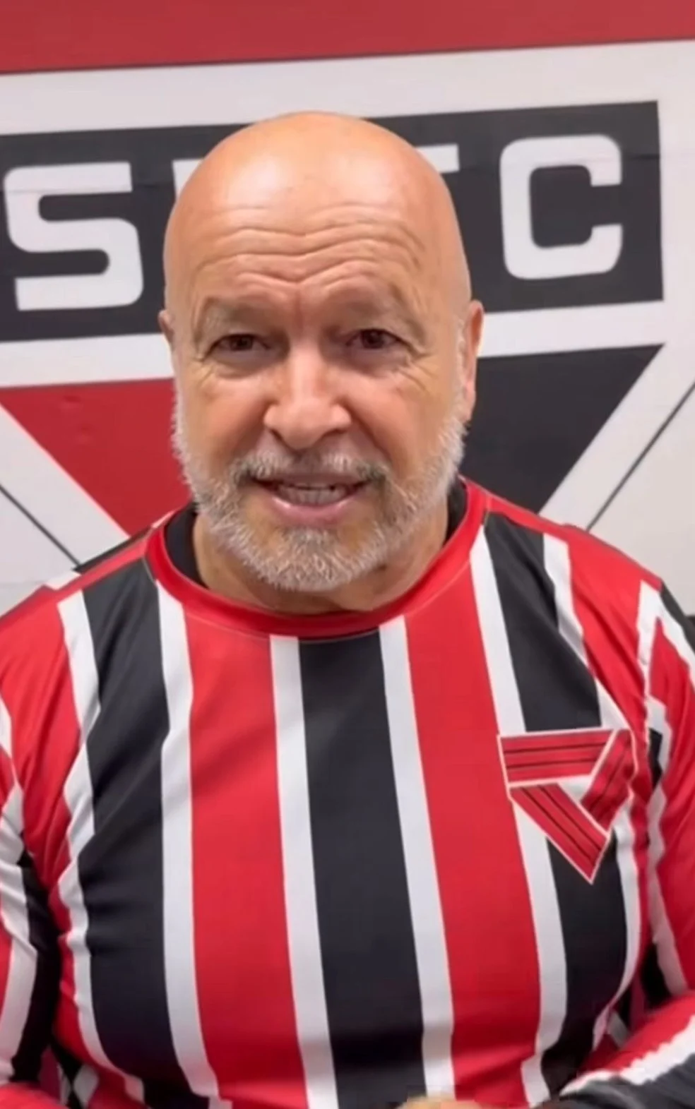 Dedé em sessão do Conselho — Comissão de Ética do São Paulo
