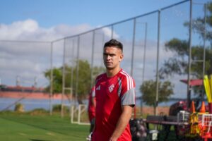 Borré em treino do Inter — venda de Borré confirmada