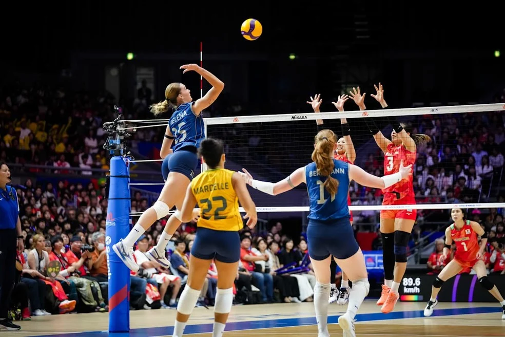Seleção brasileira na Liga das Nações feminina em ação