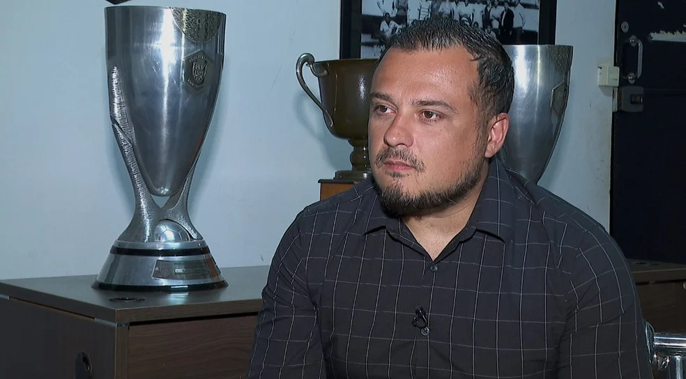 Wesley Rios em coletiva — Comercial na Copa Paulista