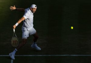 Dimitrov supera Berrettini em lance na grama de Wimbledon