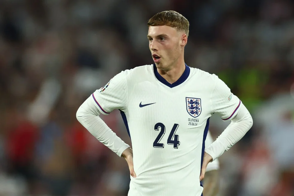 Cole Palmer durante partida pela Inglaterra