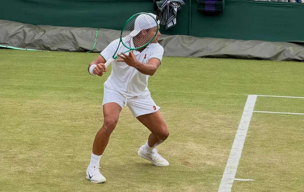 Guto Wimbledon em partida no torneio