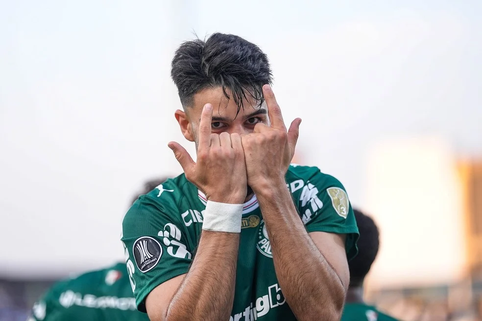 Flaco López comemora — ataque do Palmeiras