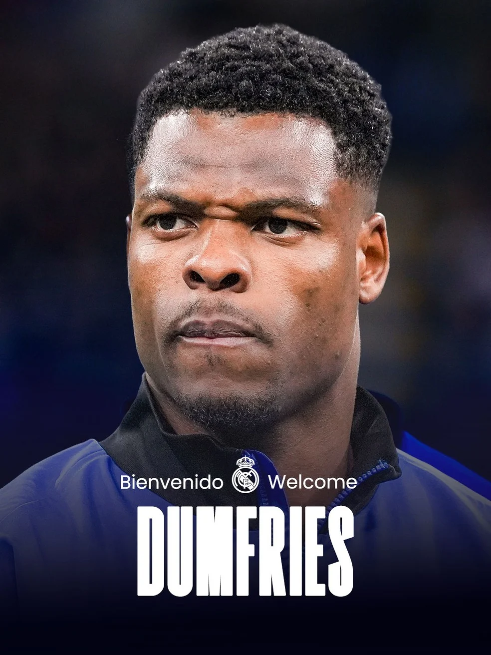 Denzel Dumfries com a camisa do Real Madrid