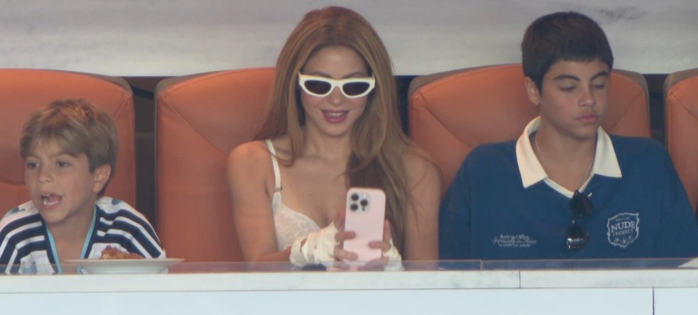 Shakira e David Beckham assistindo Argentina x Cabo Verde