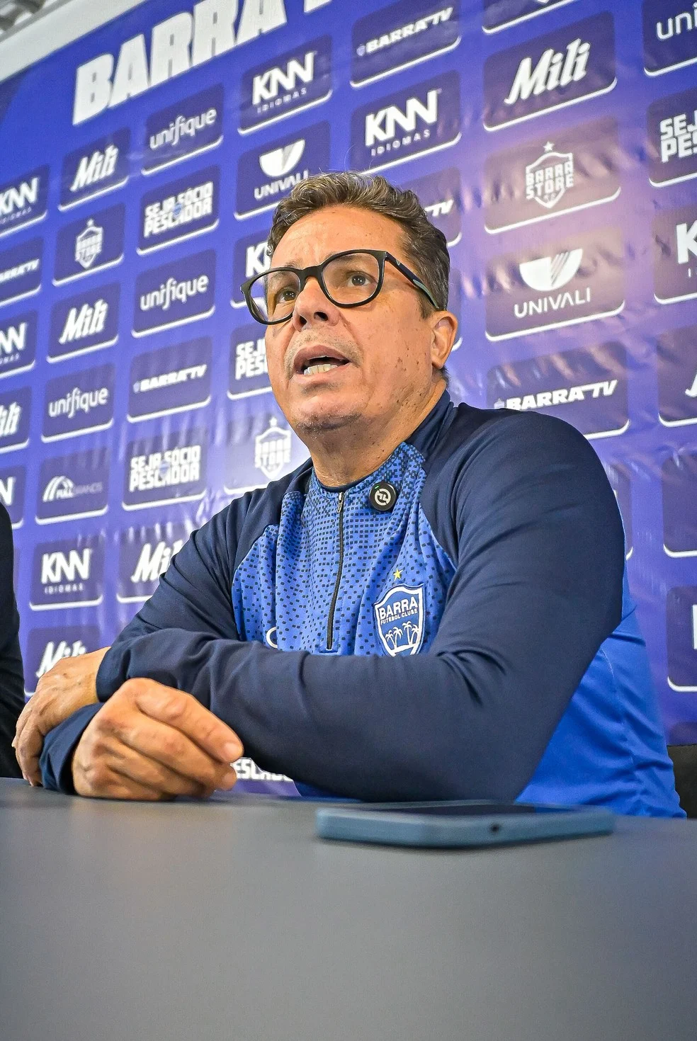 Evaristo Piza no Barra em apresentação