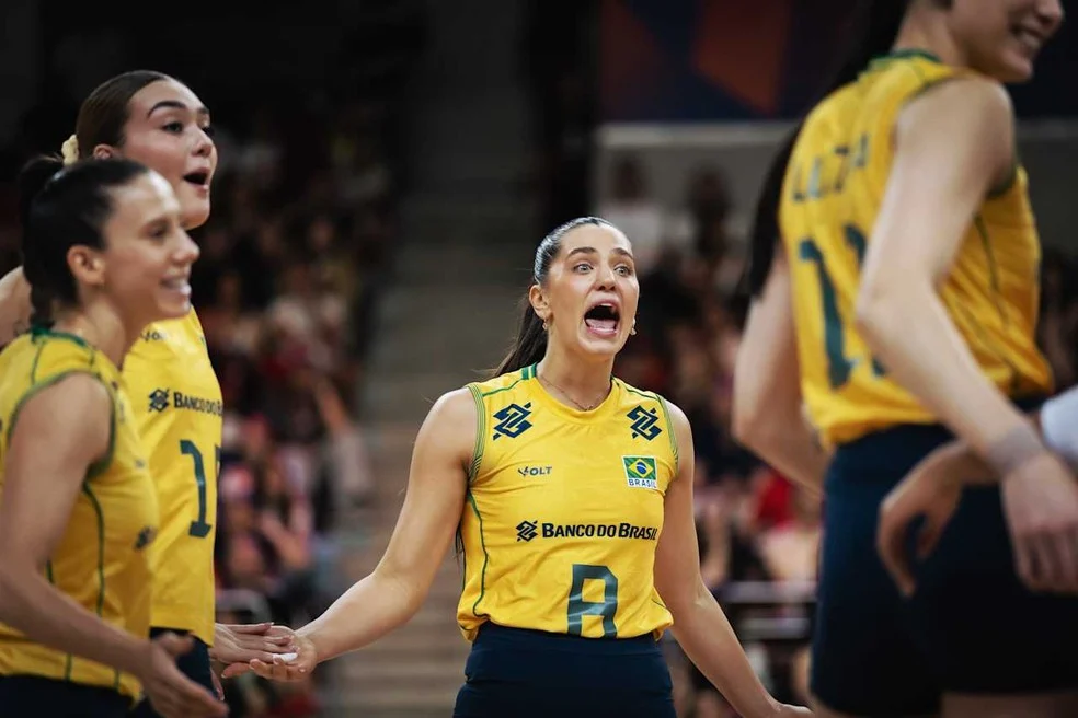 Brasil x Japão em ação na Liga das Nações Feminina