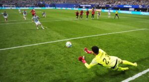 Pênalti perdido por Messi durante Argentina x Egito