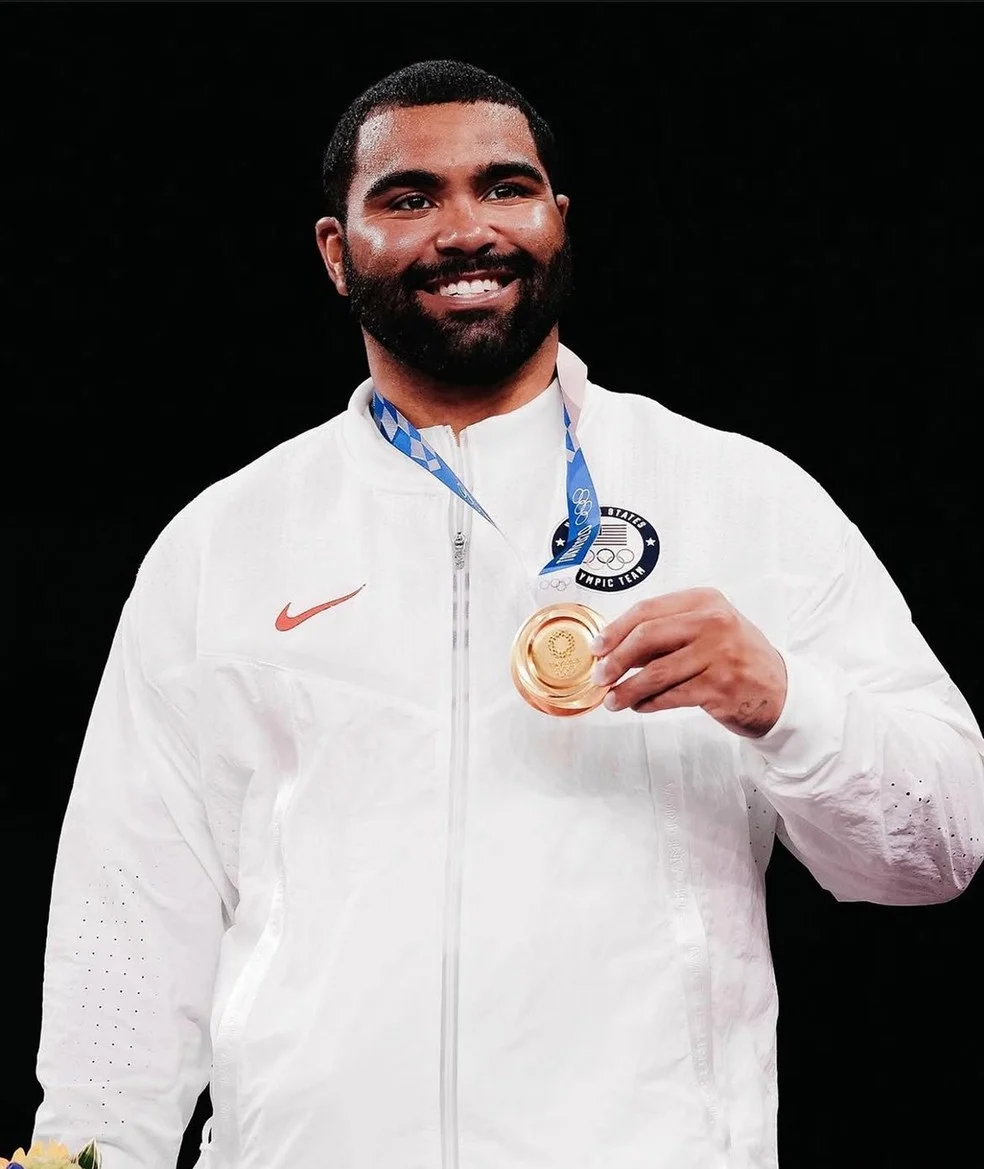 Gable Steveson estreia no UFC 329 — campeão olímpico