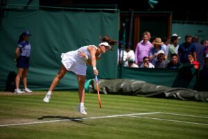 Stefani e Dabrowski comemoram ponto em Wimbledon
