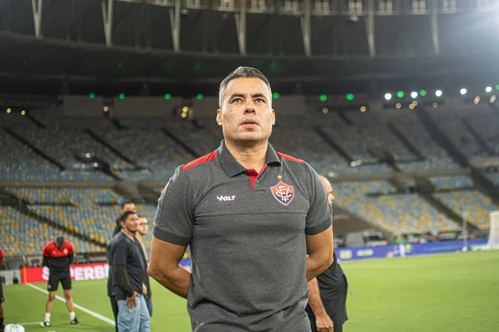 Jair Ventura durante Fluminense x Vitória
