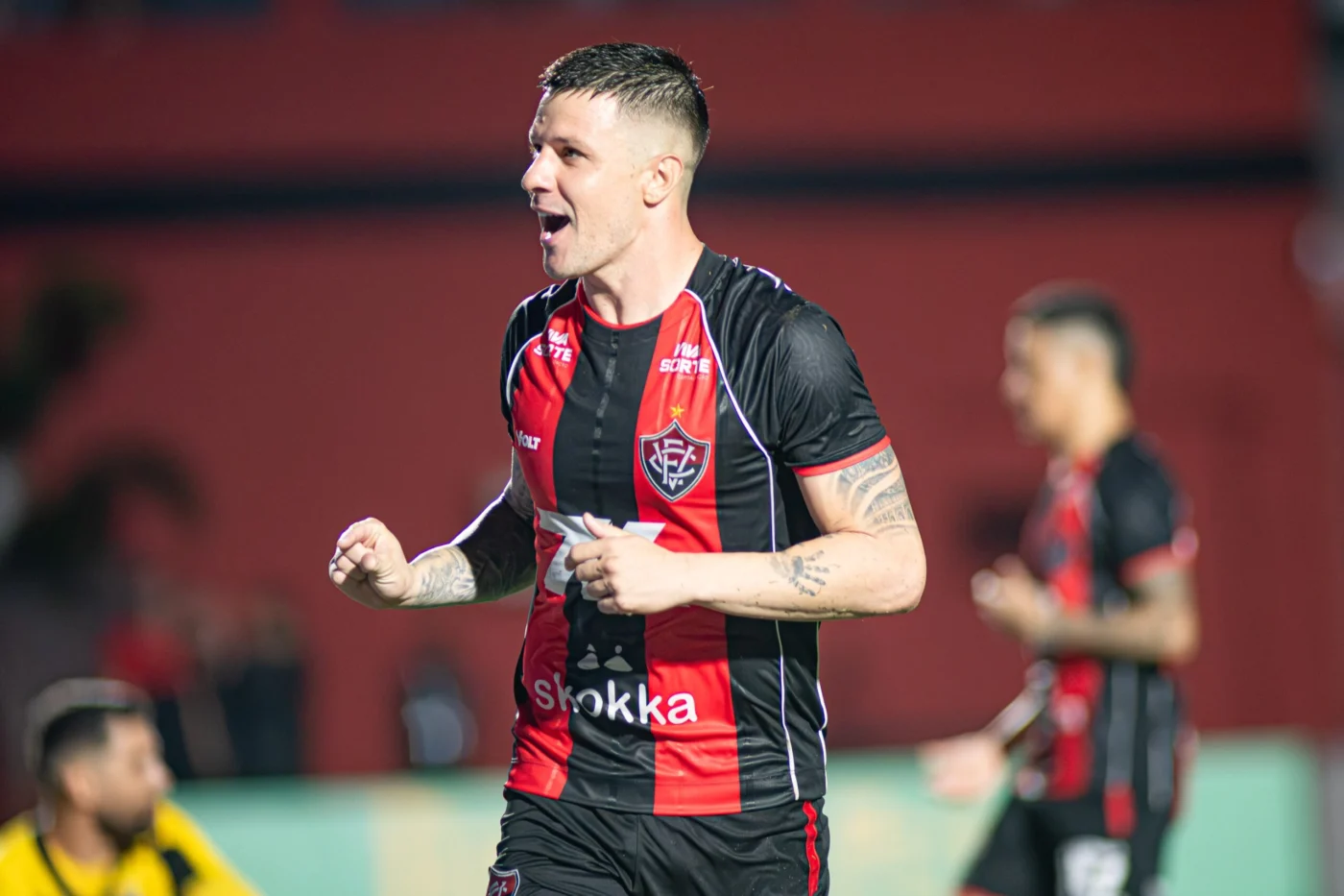 Renato Kayzer celebra vitória no Bolão Ba-Vi