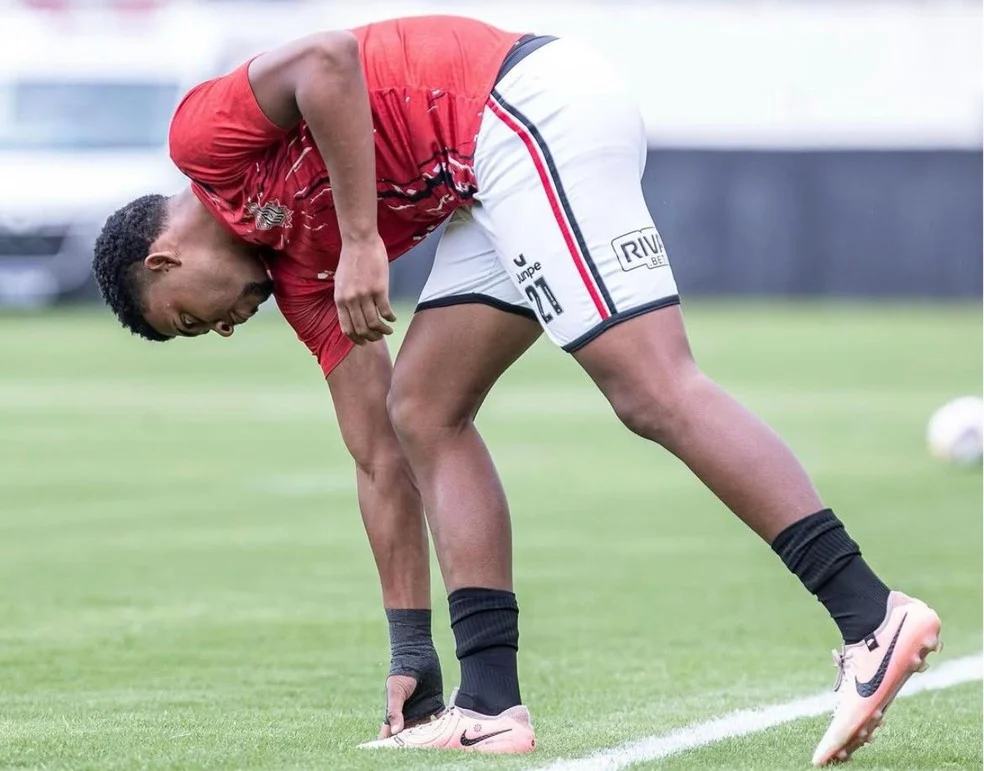 Andryl, Jogador do Paulista, deixa a UTI