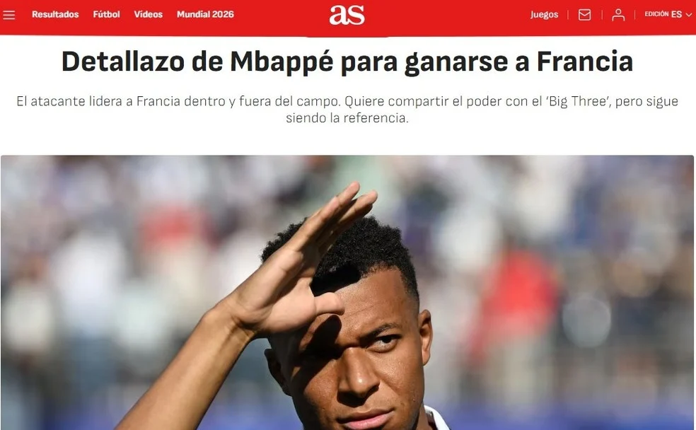 Mbappé presenteia companheiros com fones de ouvido na Copa