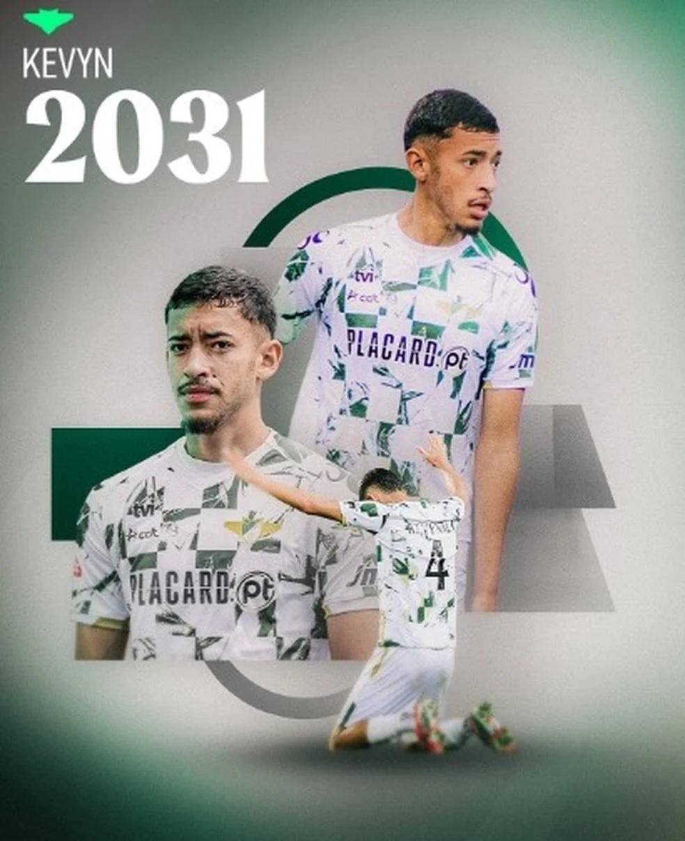 Kevyn Moreirense vestindo a camisa do Moreirense